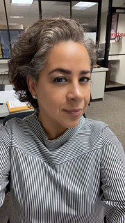 Maria Cruz : Business Manager